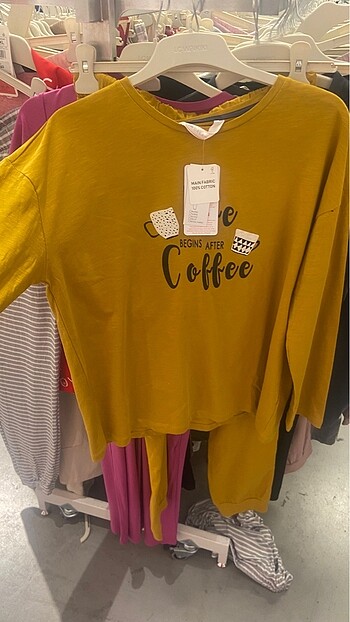 Lcw pijama takımı etiketlidir