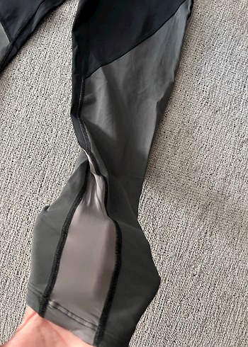 l Beden Nike Gri Bağcıklı Spor Tayt