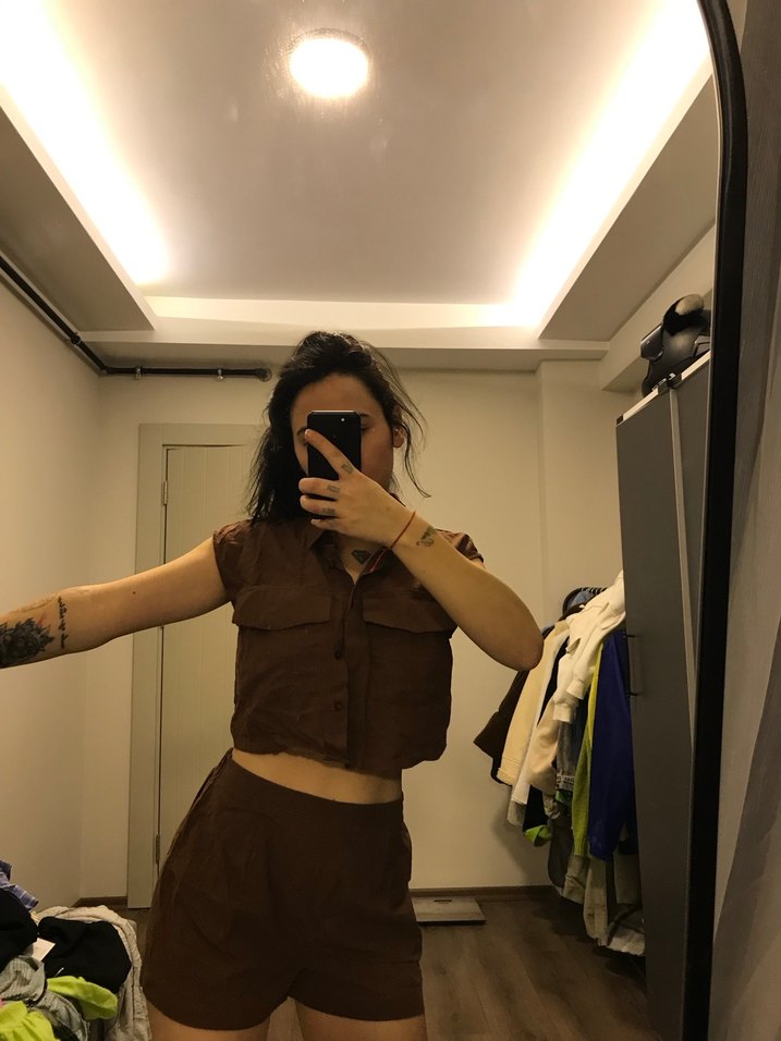 Kahverengi Keten Kısa Geniş Kesim Takım - Görsel 3