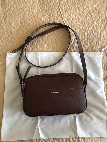 Calvin Klein Çapraz çanta