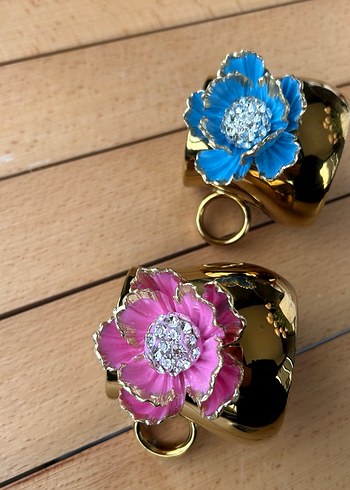 Altın Renkli Çiçek Detaylı Renkli Fincanlar - Görsel 7