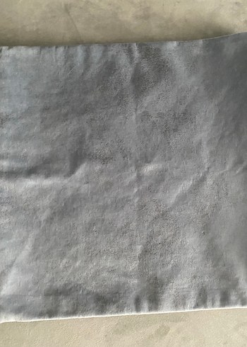 Düz Gri Yastık Kılıfı