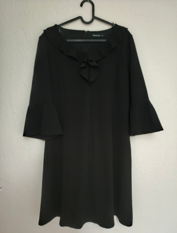 Siyah V Yaka Volanlı Midi Elbise - Görsel 5