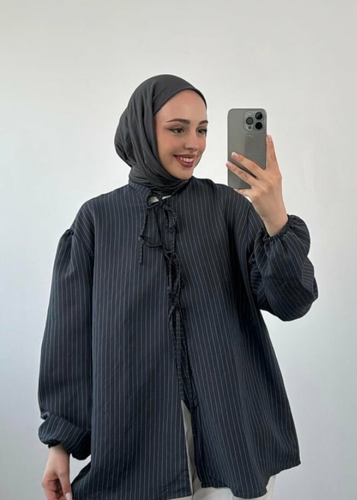 Antrasit Önden Bağlamalı Bluz  - Görsel 5