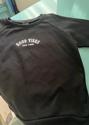 Siyah Baskılı Sweatshirt - Görsel 2