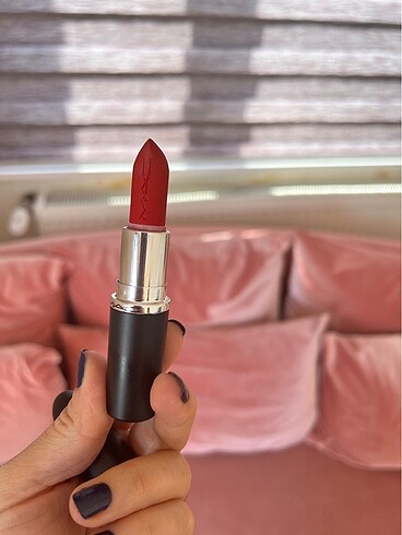  Beden MAC Ruby Woo Kırmızı Ruj