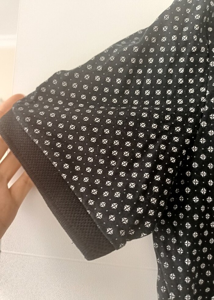 Polo yaka siyah tişört  - Görsel 3