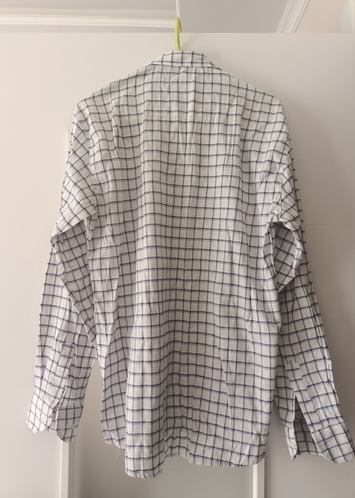 Beyaz gömlek  - Görsel 3