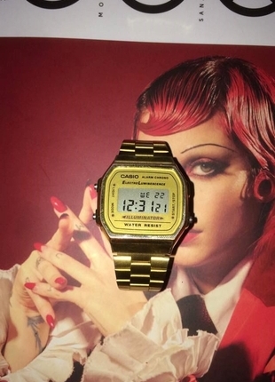 Altın Rengi Casio Klasik Saat