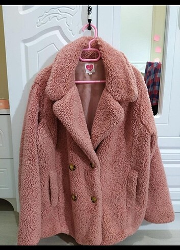 pembe peluş
