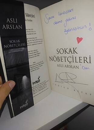 Sokak nobetcileri
