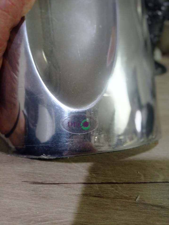 alüminyum vazo parlak yüzey - Görsel 3