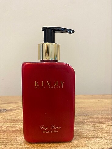 Kınky body lotion