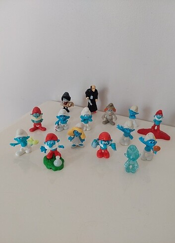 Şirinler Gargamel Azman Şirine Peyo Kinder