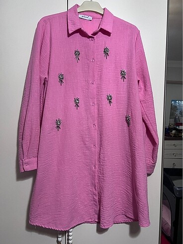 Pembe taşlı tunik