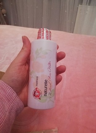 Farması gül suyu
