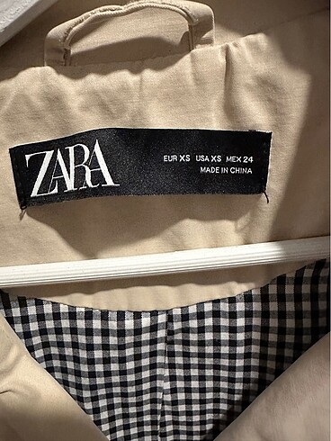 Zara Zara kısa trenckot