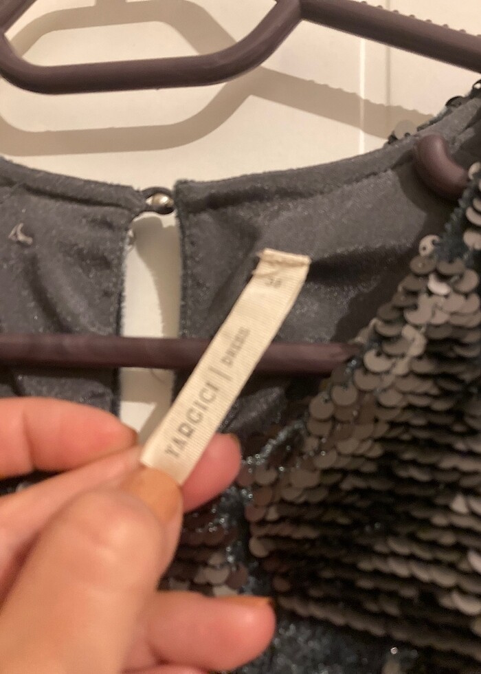 Yargıcı Elbise - Görsel 2