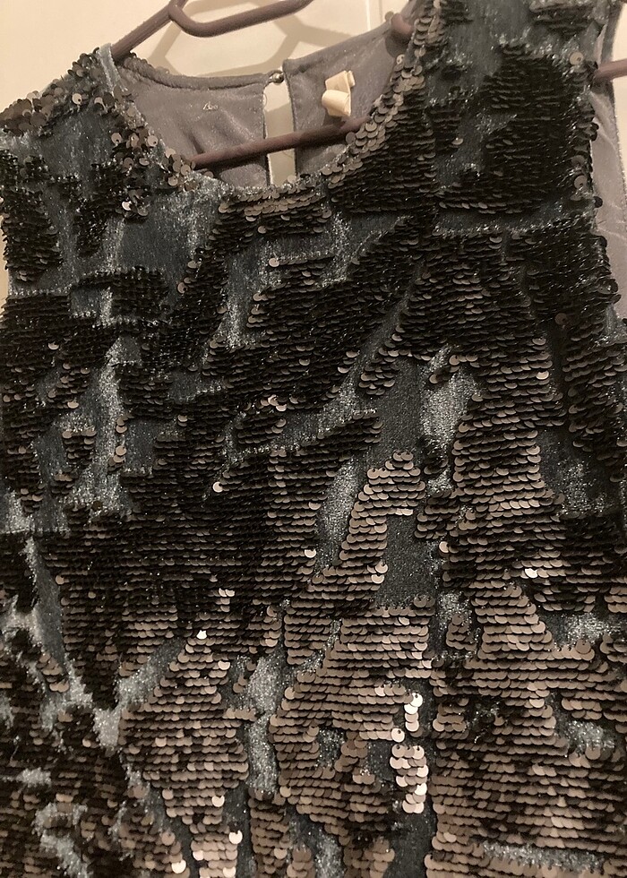 Yargıcı Elbise - Görsel 3