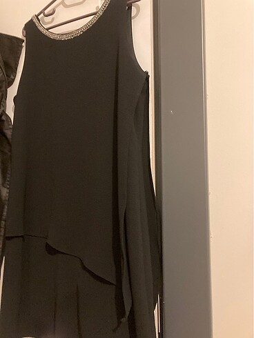 Siyah Taş Detaylı Elbise - Görsel 5