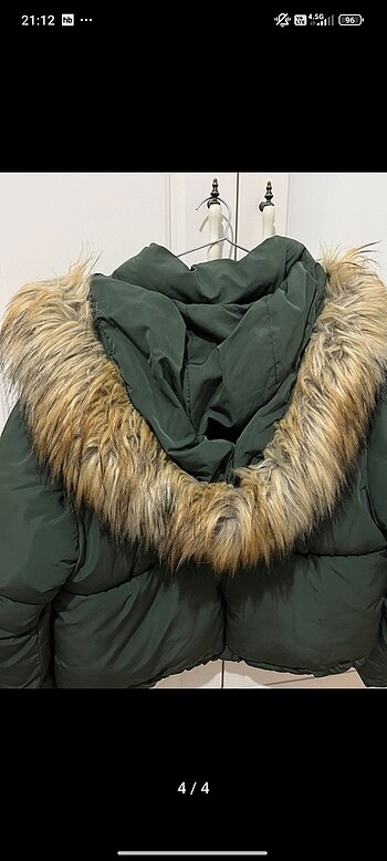 Bershka Montt