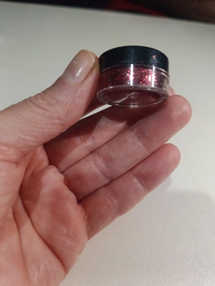 Parlak Kırmızı Parlatıcı - Görsel 3