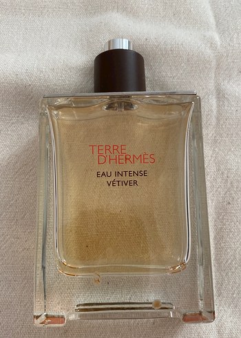 Terre d'Hermès Eau Intense Vétiver Erkek Parfümü