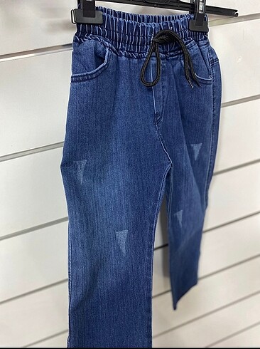 Zara Erkek çocuk kot pantolon