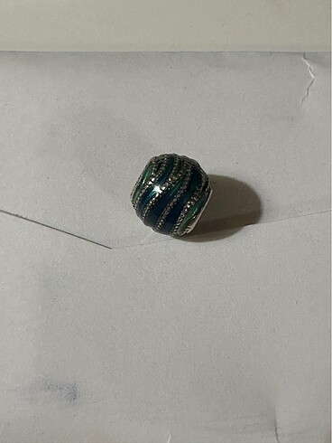 Beden Pandora charm (Sertifikalı)