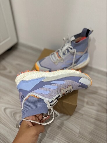 adidas Mor - Mavi Kadin Outdoor Ayakkabisi Hp7499 Terrex Free Hi