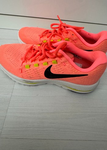 Pembe Bağcıklı Kadın Spor Ayakkabı - Görsel 4