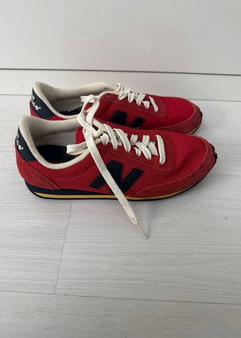 Kırmızı Kadın Spor Ayakkabı - Görsel 2