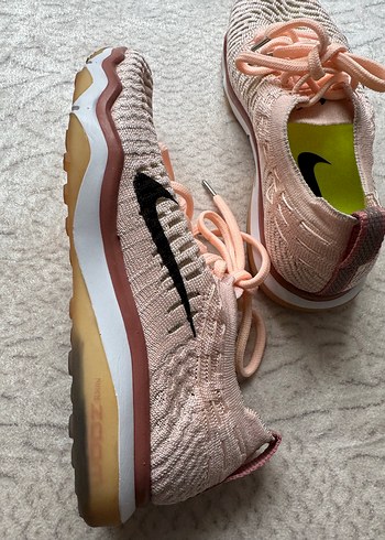 Pembe Bağcıklı Kadın Spor Ayakkabı - Görsel 3