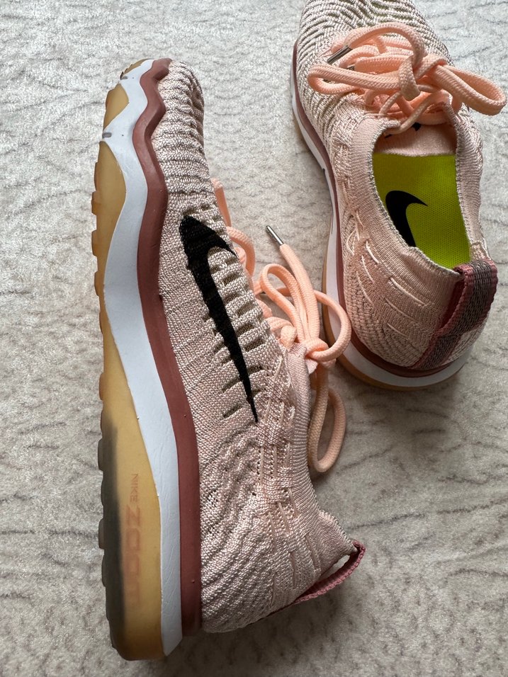 Pembe Bağcıklı Kadın Spor Ayakkabı - Görsel 3