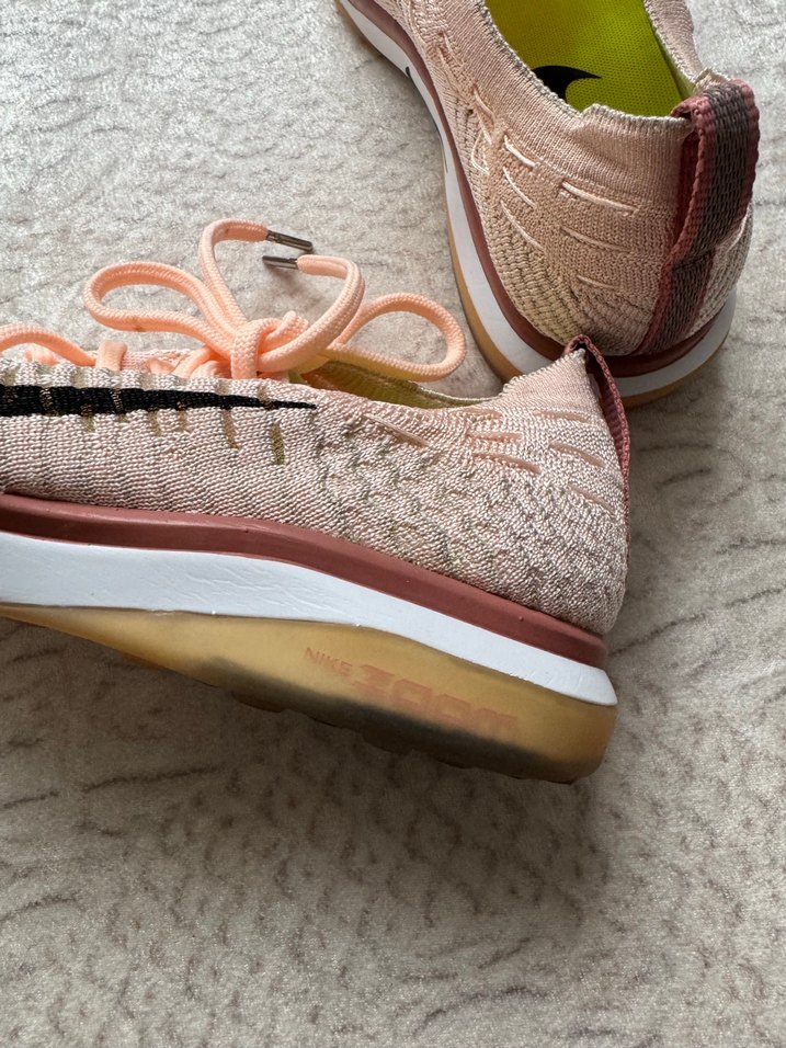 Pembe Bağcıklı Kadın Spor Ayakkabı - Görsel 4
