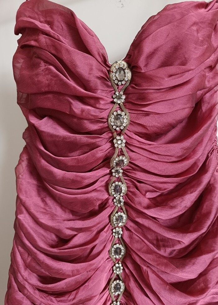 Muhteşem gece elbisesi  - Görsel 4