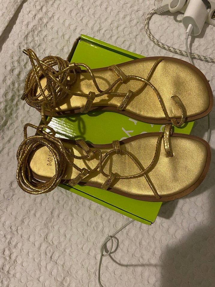 Altın Rengi Deri Yılan Desenli Topuklu Sandalet - Görsel 3