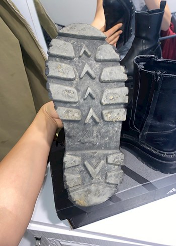 Kadın Siyah Deri Platform Topuklu Bot - Görsel 5