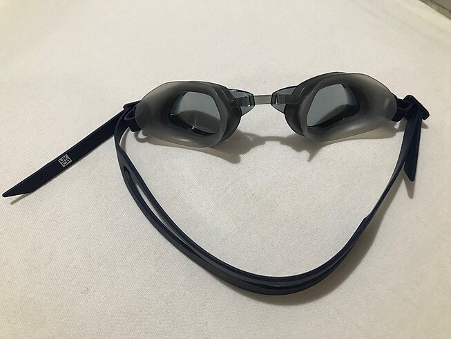 Yüzücü gözlüğü - Görsel 2