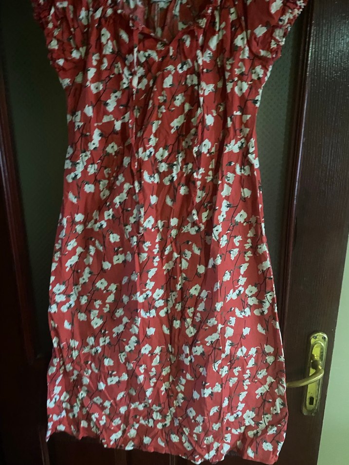 Kırmızı Çiçekli Bohem Midi Elbise - Görsel 3