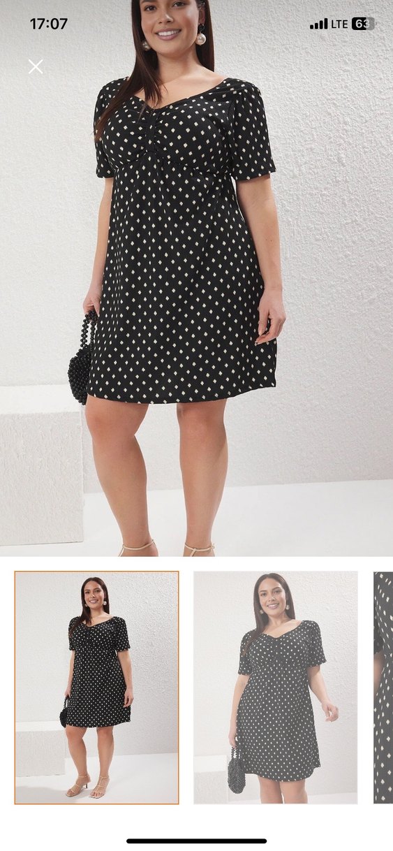 V yaka düğmeli siyah puantiyeli günlük elbise - Görsel 4