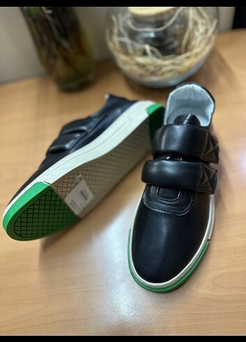 37 Beden siyah Renk Gerçek deri spor ayakkabı 