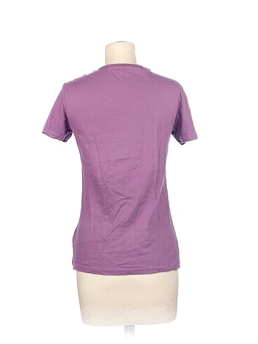 s Beden Defacto T-shirt %70 İndirimli.
