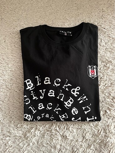 BJK lisanslı tişört