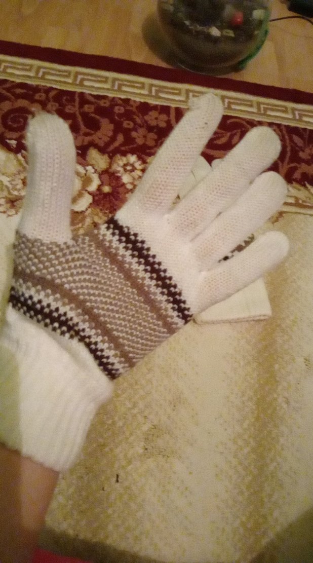 Beyaz Örgü Kadın Eldiven - Görsel 3