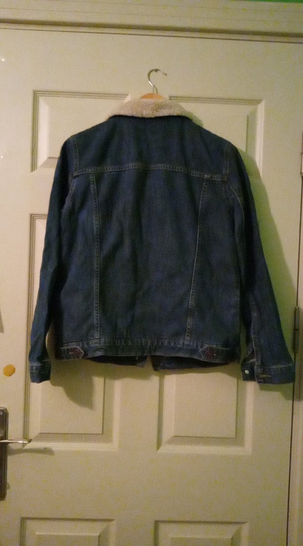 Düğmeli Uzun Kollu Kot Ceket - Görsel 3