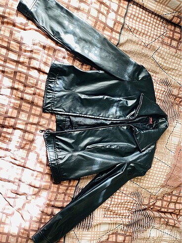 COLLEZIONE DERİ CROP CEKET