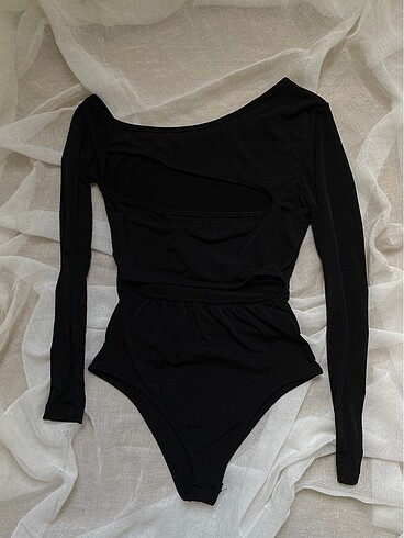 Bershka Dekolte Bodysuit