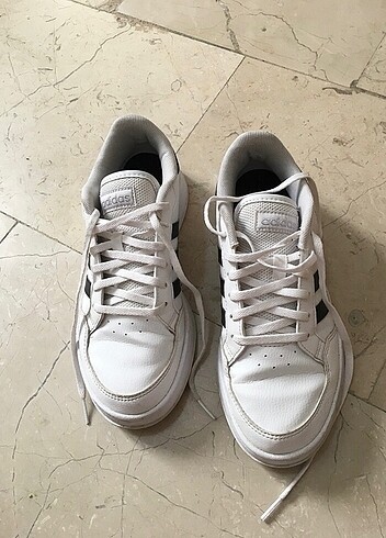 Adidas spor Ayakkabı