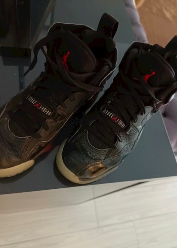 Siyah Jordan Basketbol Ayakkabısı Velcro Detaylı - Görsel 3